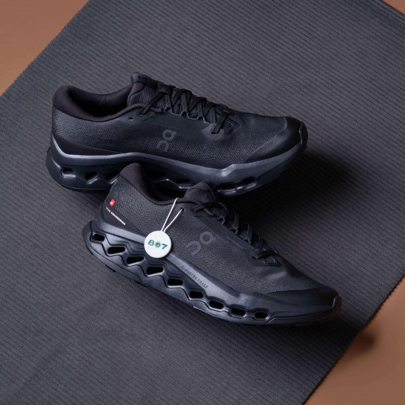On CloudSurfer trail 2 Waterproof B