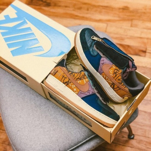 NIKEE AIRFORCE 1 X TRAVIS SCOTT CAC