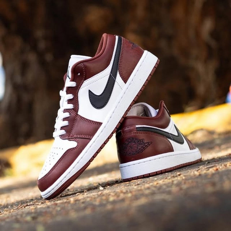 Nikee Air Jordan 1 Low Dark Pony