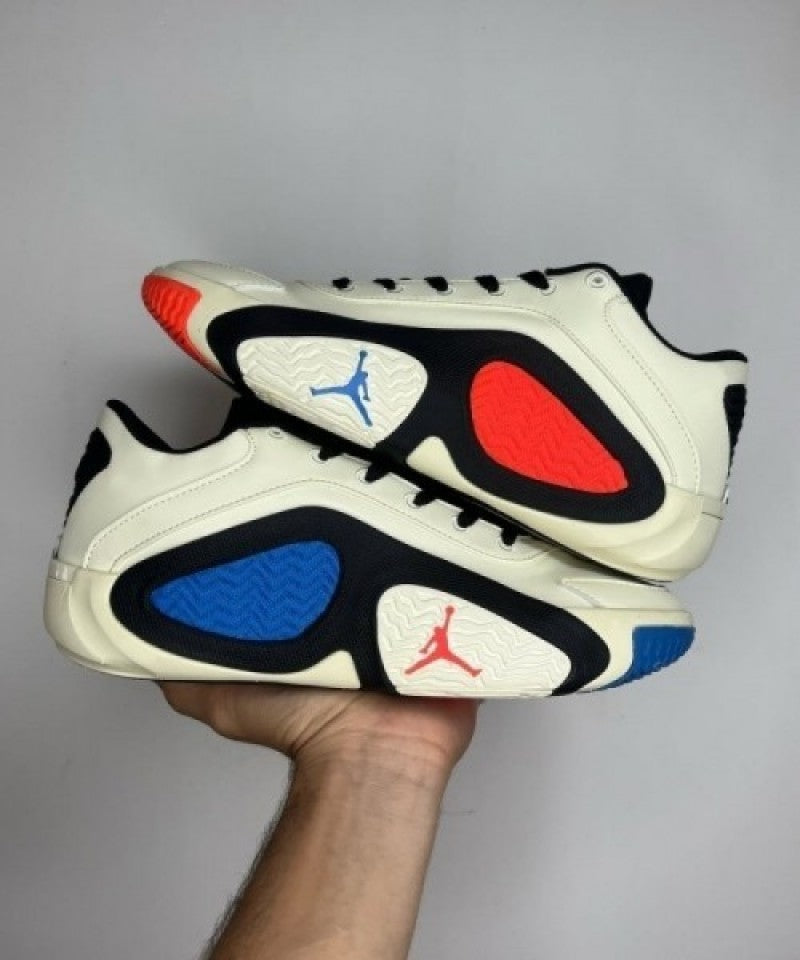 Nikkee Air Jordan Tatum 2 Barbersho