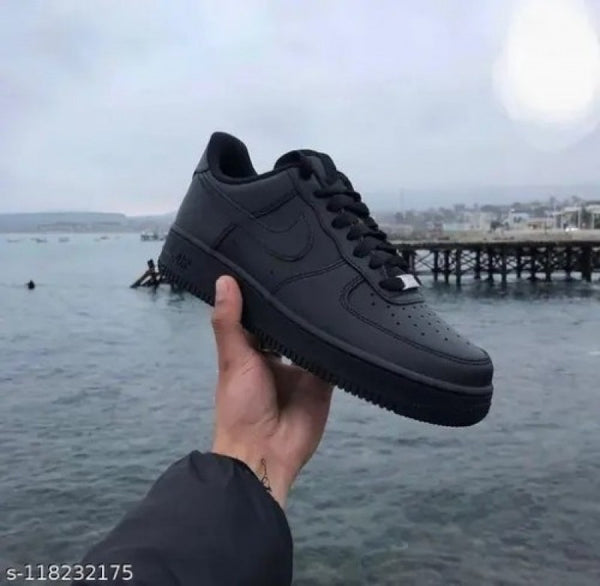 Nikee AirForce 1 Low 07 Triple Black