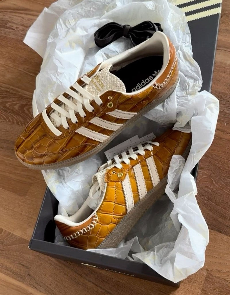 adidass samba x wales bonner Brown