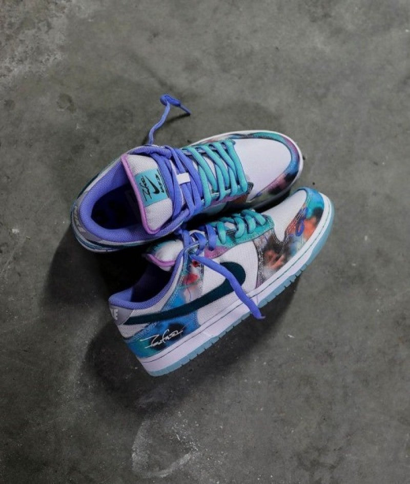 Nikee SB Dunk Low FUTURA LABORATORI