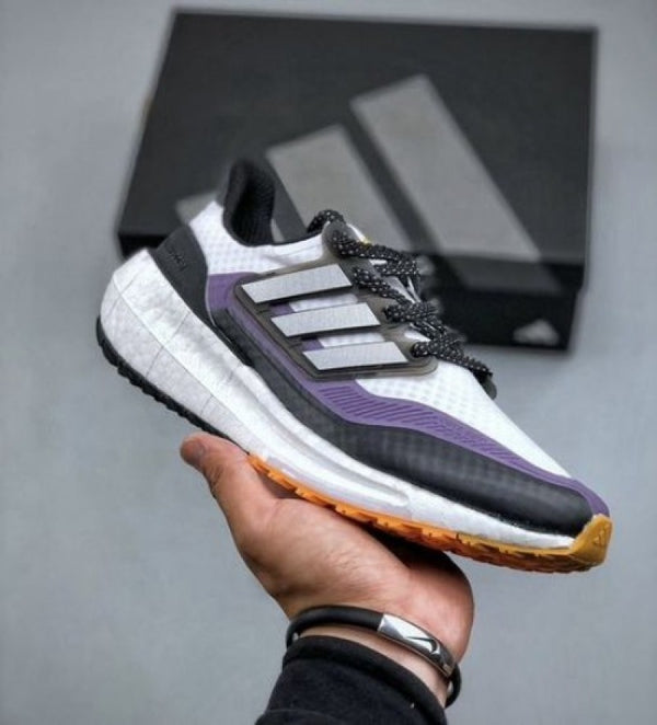 Adidass Ultraboost Light Cold RDY