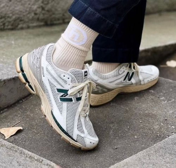 New Balance 1906R White Green Cream