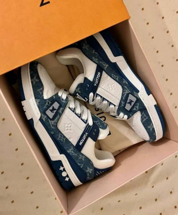 Louiis Vuittton LV Monogram Trainer