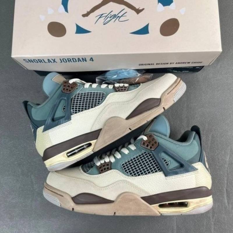 Jordan Retro 4 Snorlax Custom Surp