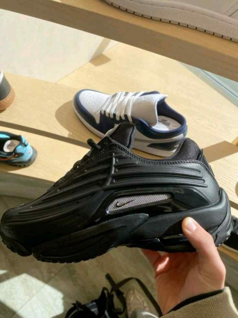 Nikee Nocta Hot Step 2 Black