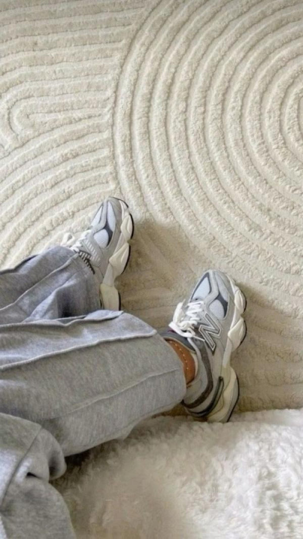 New Balance 9060 Rain Cloud