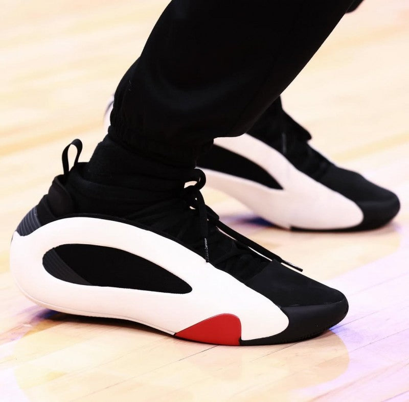 Adidass Harden Volume 8 Pioneer