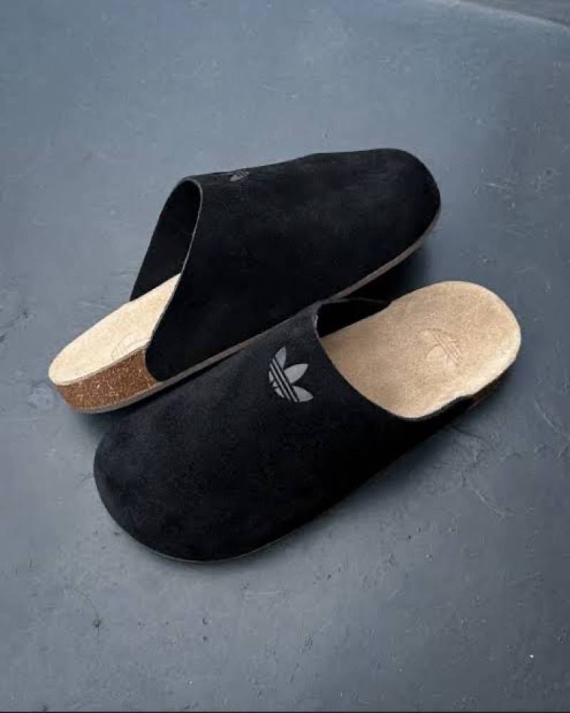 Adid dass ADIMULE CORE BLACK ( UA QUALITY)