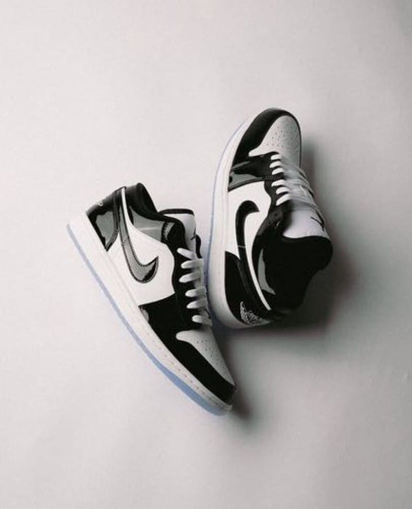 Air Jordan 1 Low SE Concord Black