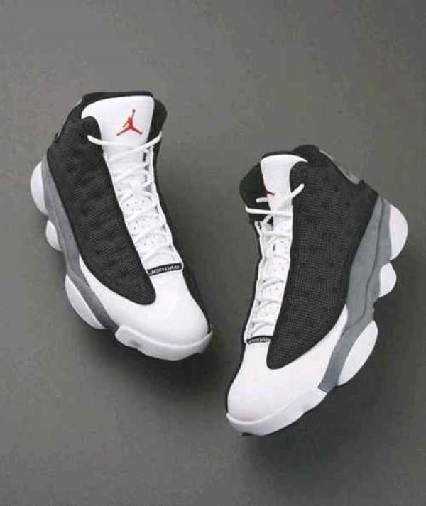 Nikee Air Jordan 13 Flint Black