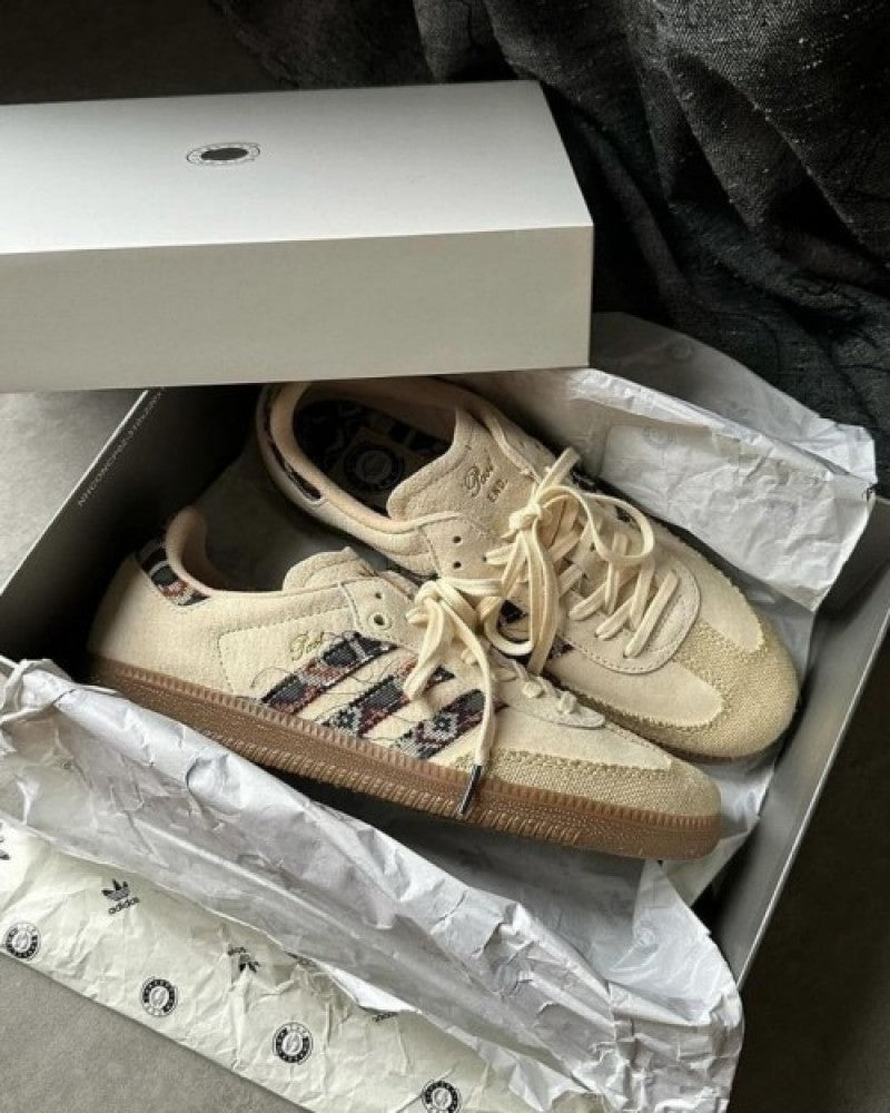 Adidass Samba End Consortium Cup
