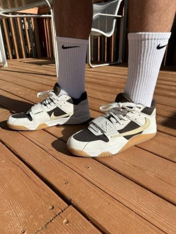 Nikee Air Jordan Travis Scott x Jor