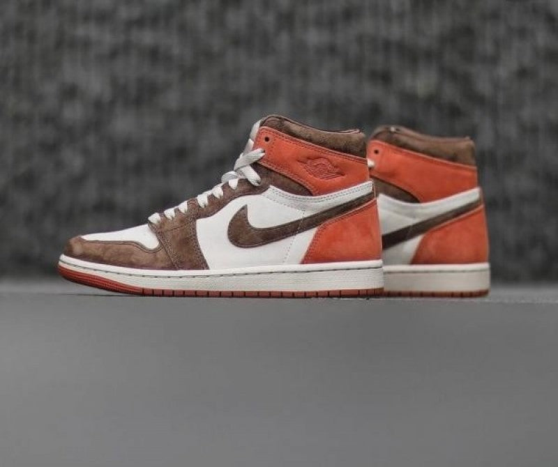 NIKEE AIR JORDAN 1 HIGH DUSTED CLAY