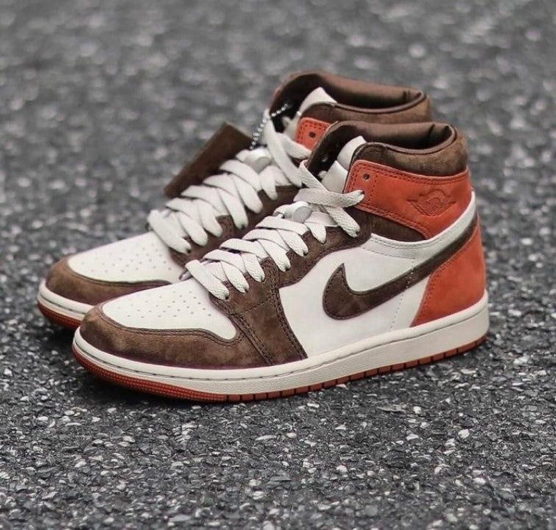 NIKEE AIR JORDAN 1 HIGH DUSTED CLAY