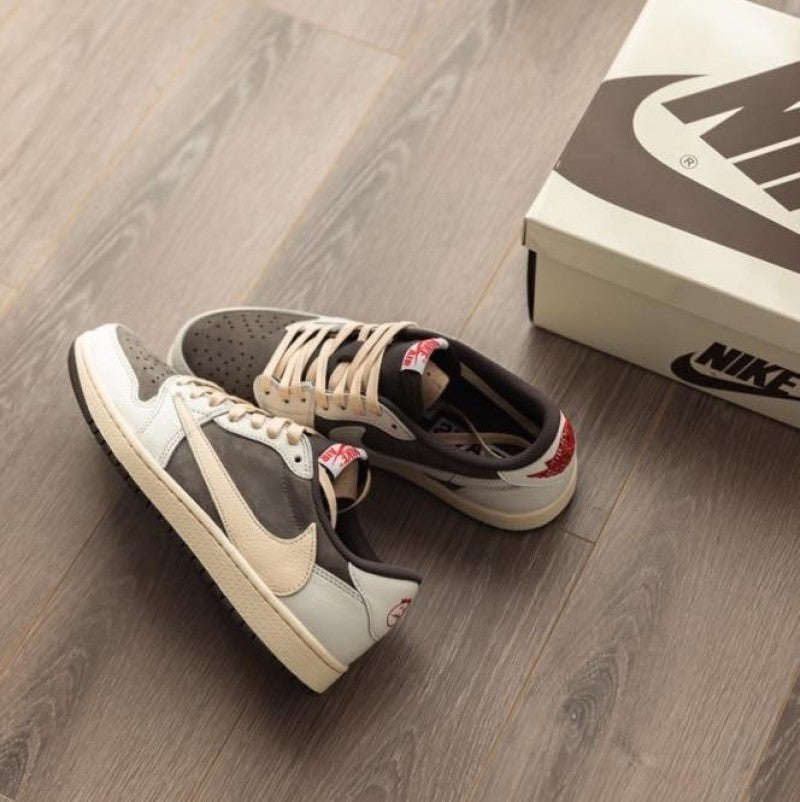 Nikee Air Jordan Retro Low REVERSE
