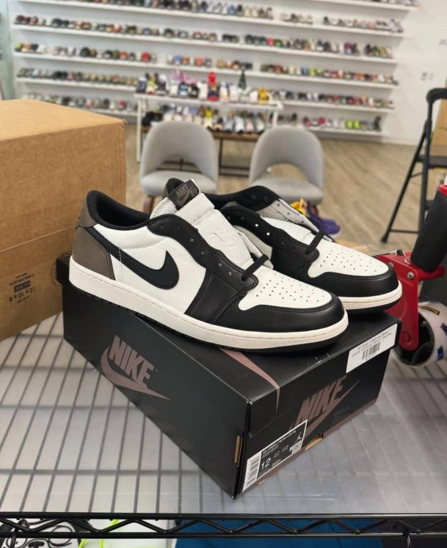 Air Jordan Low mocha mens