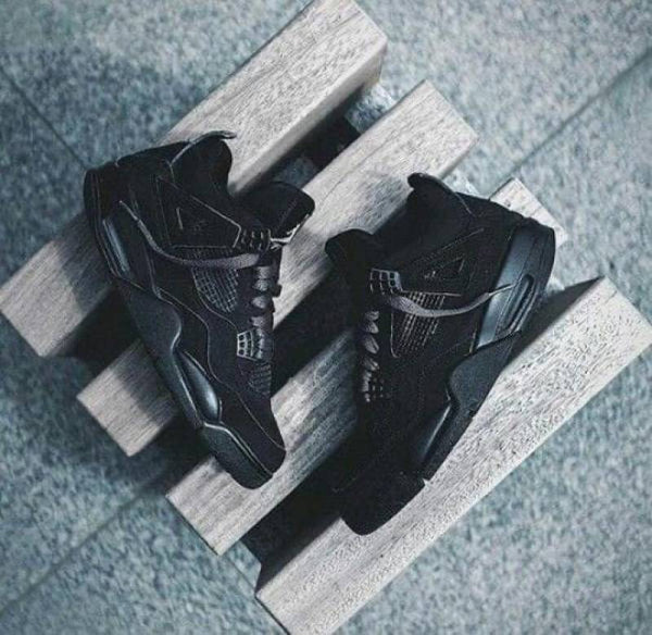 AIR JORDAN RETRO 4 BLACK CAT SEMI UA QUALITY