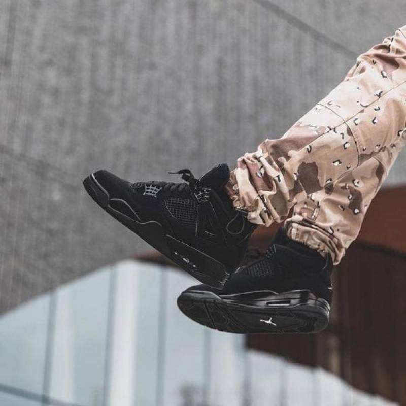 AIR JORDAN RETRO 4 BLACK CAT SEMI UA QUALITY