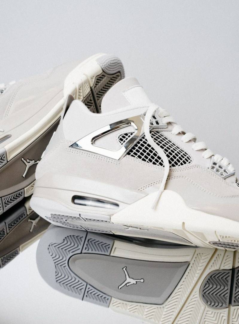 Air Jordan 4 Frozen Semi UA Top Quality