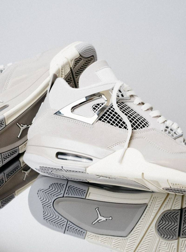Air Jordan 4 Frozen Semi UA Top Quality