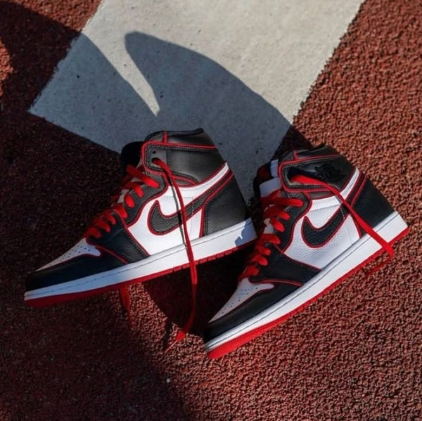 AIR JORDAN RETRO 1 BLOODLINE SEMI UA QUALITY