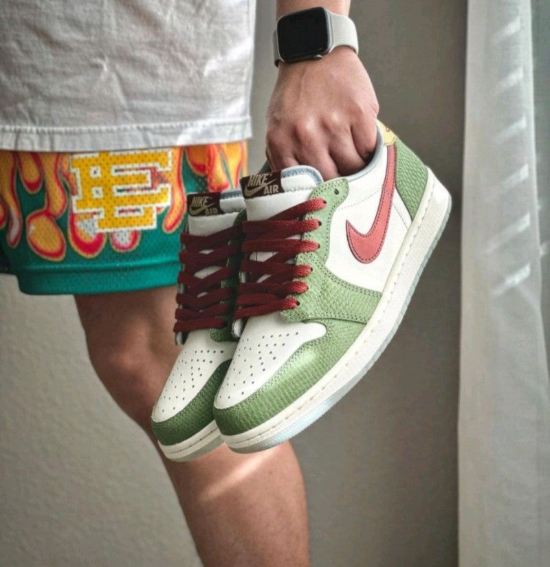 NIK E AIR JORDAN 1 LOW CHINESE NEW YEAR OF THE DRAGON FIX