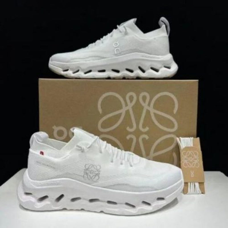ON CLOUD TILT X LOEWE ALL WHITE