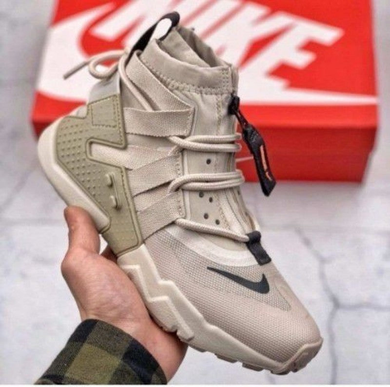 NIKKE HUARACHE GRIPP GS DESERT