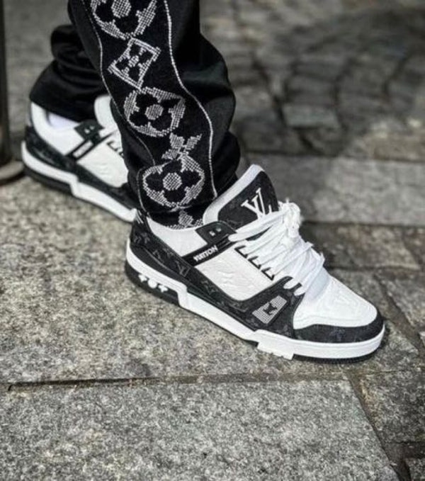 LOUIS VUITTON TRAINER LV WHITE BLACK