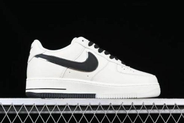 AIRFORCE 1 LOW 07 CREAM BLACK