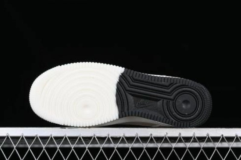 AIRFORCE 1 LOW 07 CREAM BLACK