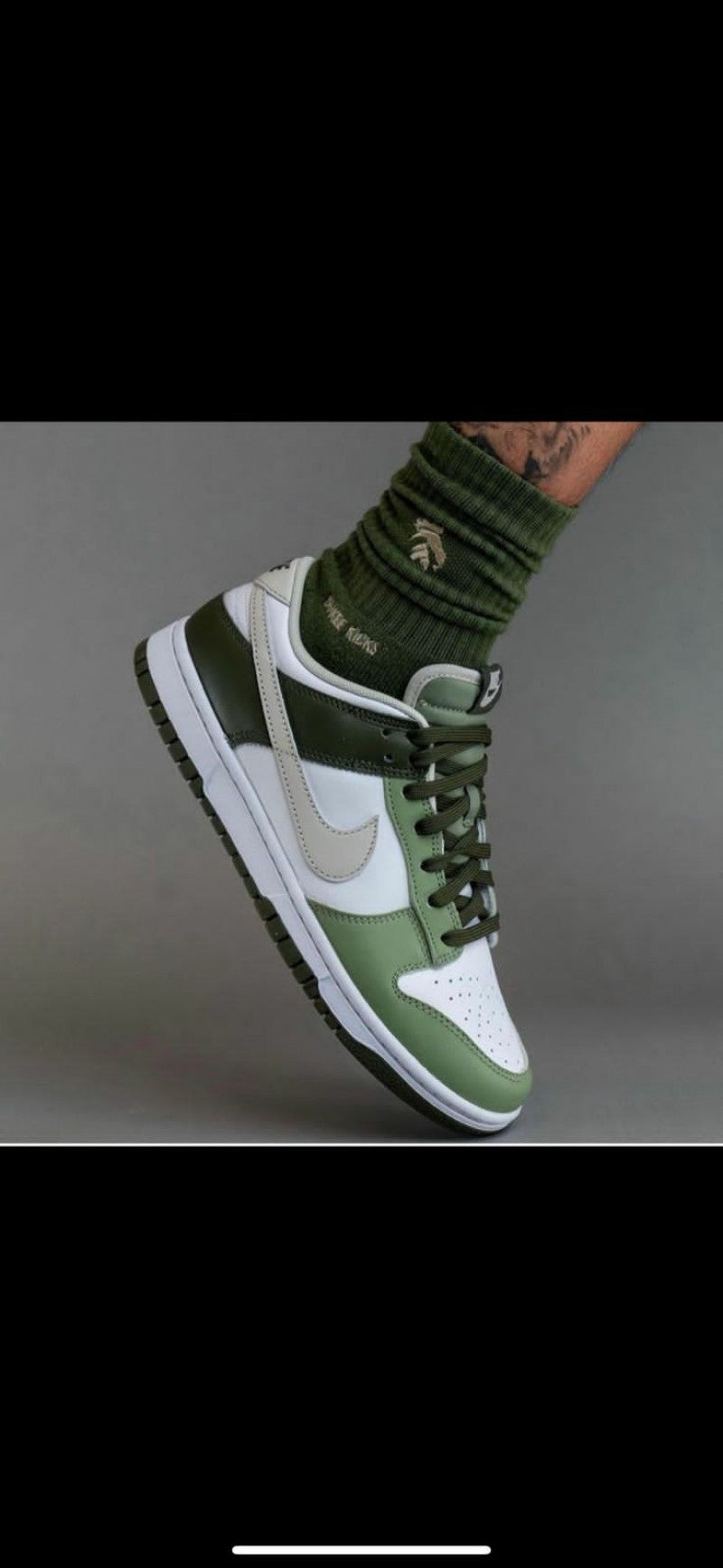 NIKE SB DUNK LOW OIL GREEN