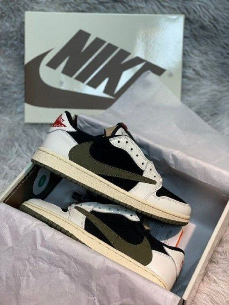 AIR JORDAN RETRO 1 LOW TRAVIS SCOTT OLIVE SEMI UA WITH 3 EXTRA LACES (FIX)
