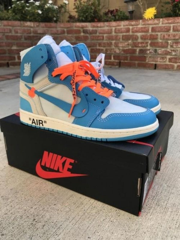 AIR JORDAN RETRO 1 OFF WHITE UNIVERSITY BLUE SEMI UA WITH OG 3 LACES