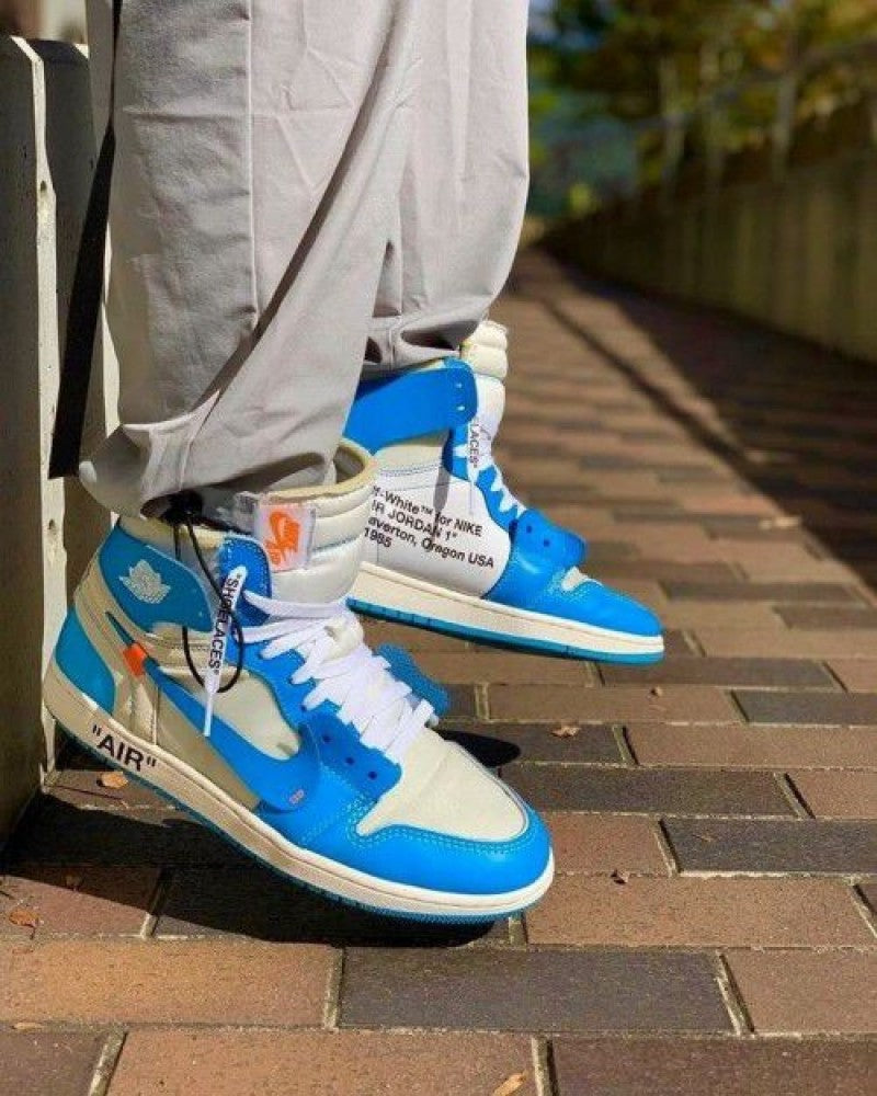 AIR JORDAN RETRO 1 OFF WHITE UNIVERSITY BLUE SEMI UA WITH OG 3 LACES