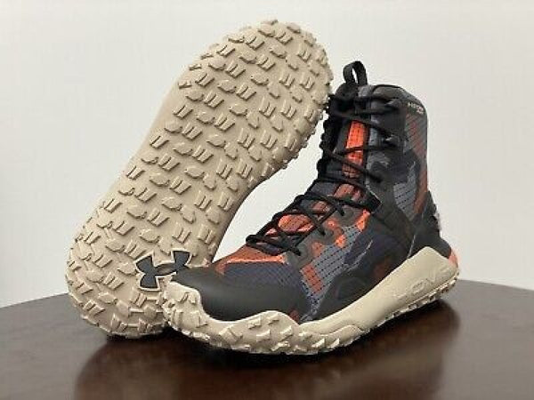 UNDER ARMOUR HOVR DAWN BOOTS ORANGE CAMO