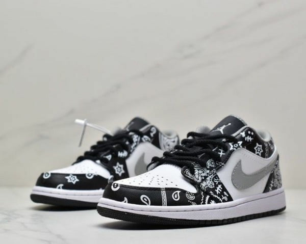 Air Jordan 1 low Worldwide Mika and Mia (FIX)