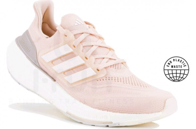 ULTRABOOST LIGHT Main image