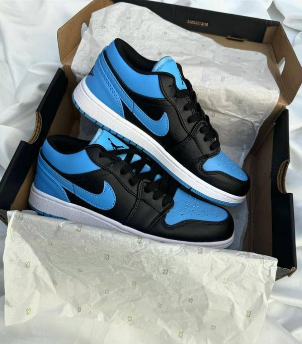 Nik e Air Jordan 1 Low University Blue