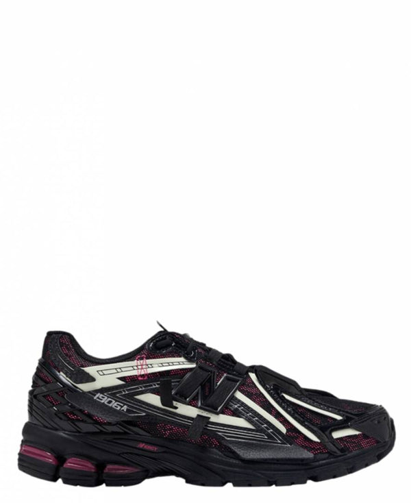 NB 1906A Black Dragon Berry