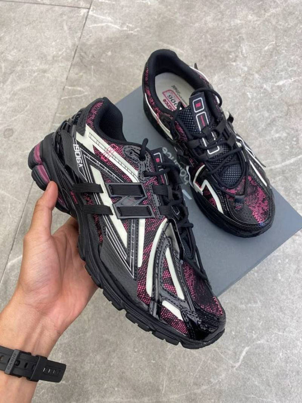 NB 1906A Black Dragon Berry