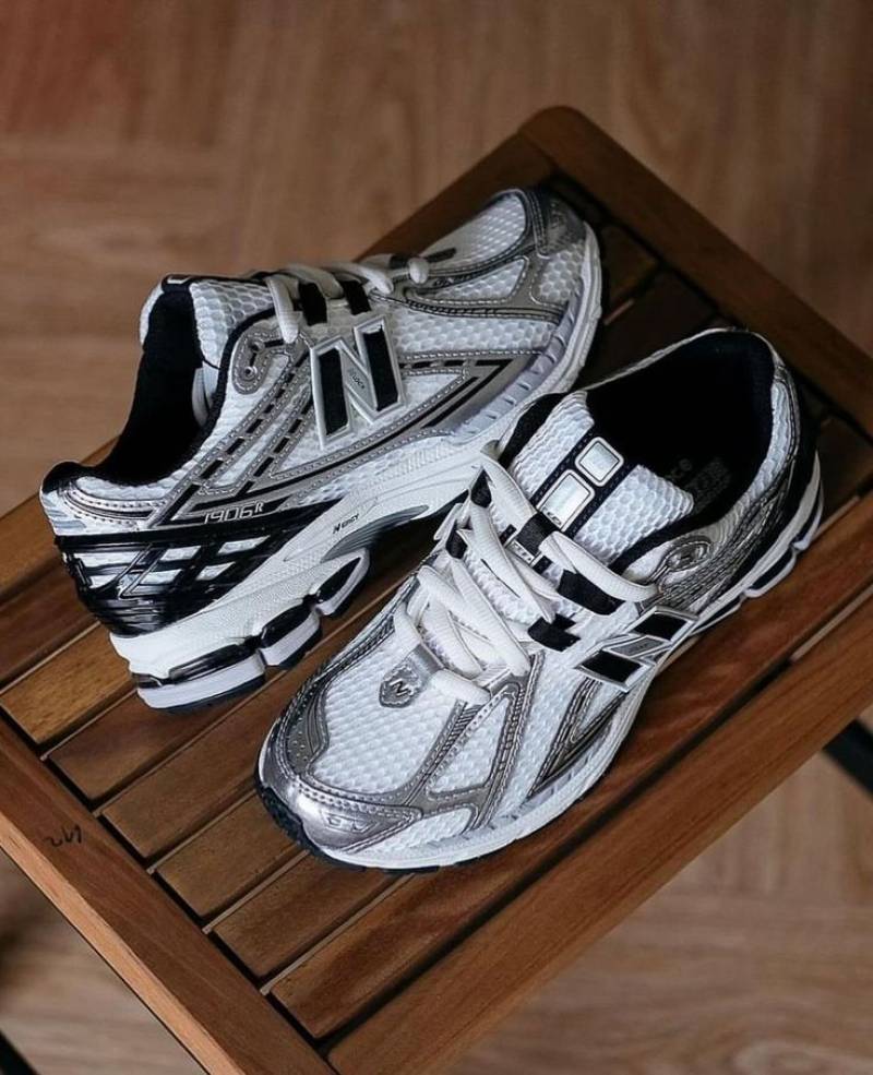 NB 1906R Silver Metallic Black