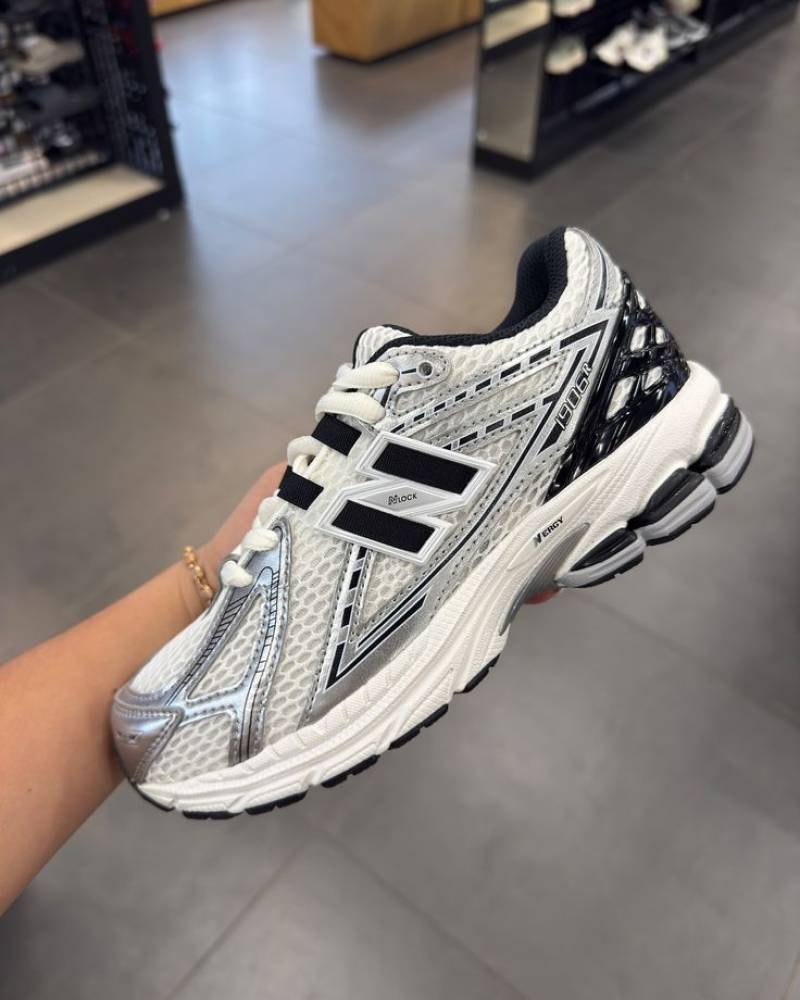 NB 1906R Silver Metallic Black