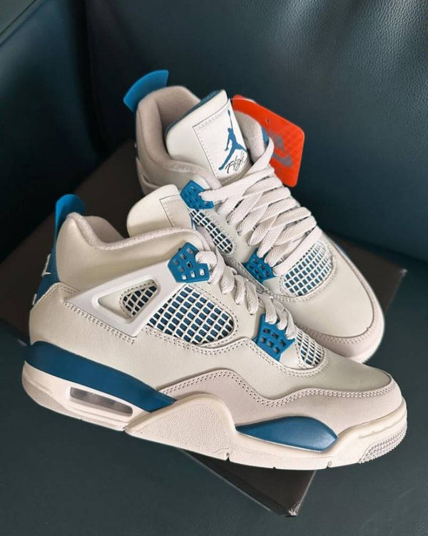 Air Jordan 4 Retro Military Blue