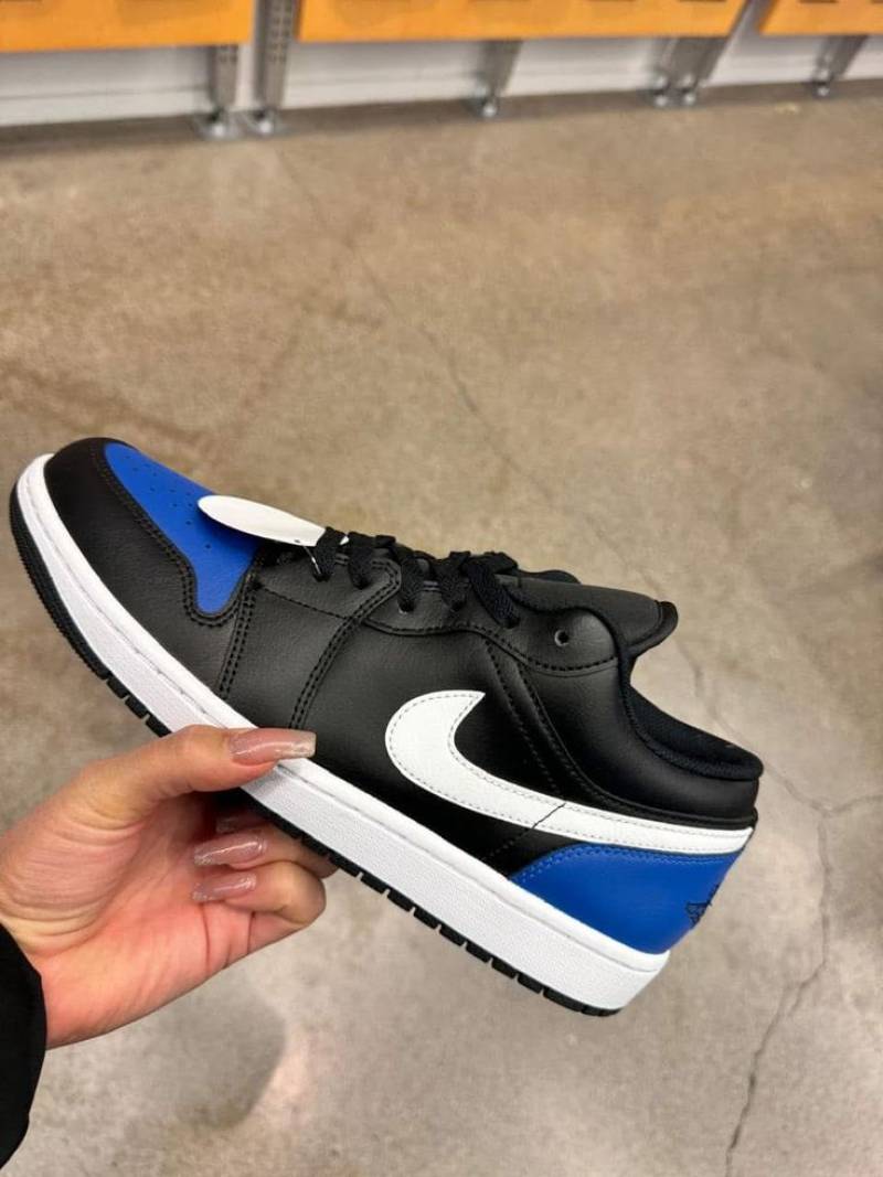 Air Jordan 1 Low Black Royal Toe