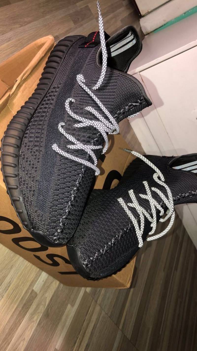Yeezy Boost 350 V2 Lace Reflective With All Accessories and Top Quality