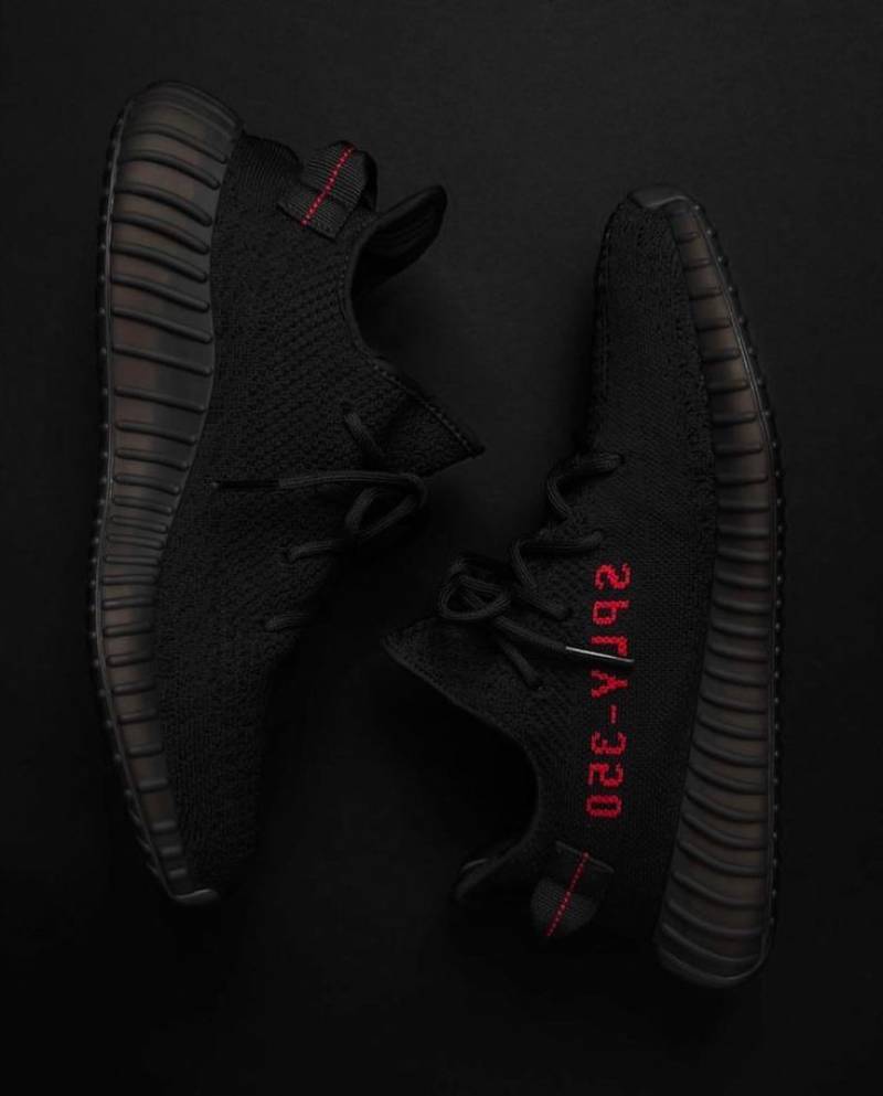 Yeezy Boost 350 V2 Bred